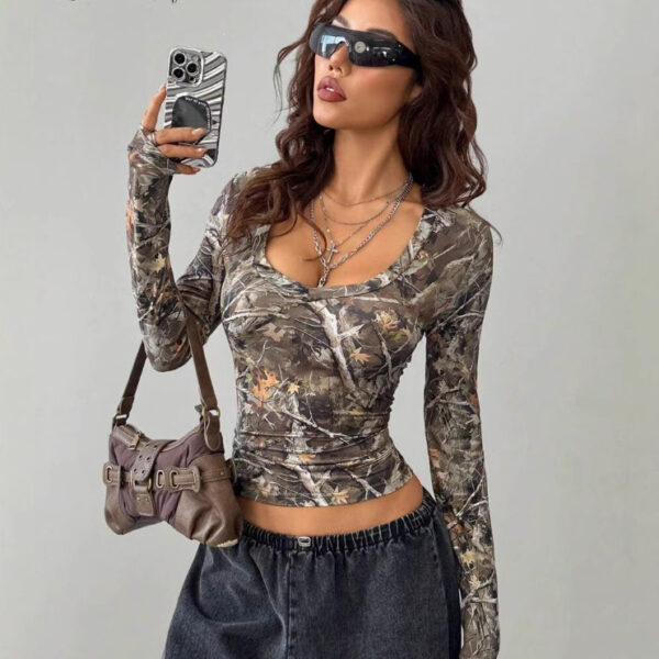 Women's Camouflage Long Sleeve - Image 4